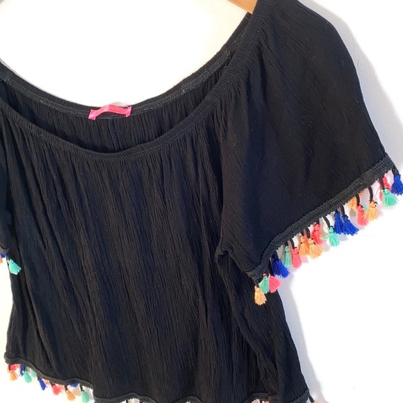 Social teen Off the Shoulder black tasseled Blouse, Sizes L - Picture 4 of 4